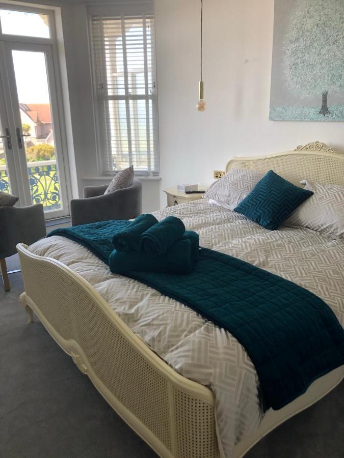 Lazy Waves Boutique B&B New Quay Exterior foto